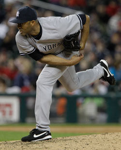 Lehigh Valley Yankee Fan Club one day late on seeing Derek Jeter record  3,000th hit 