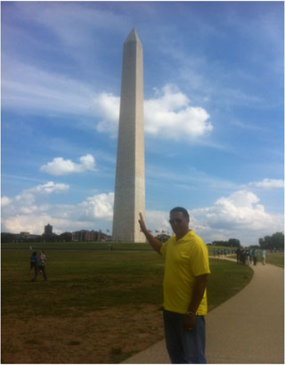 Ken at the Washington Monu...<div class=